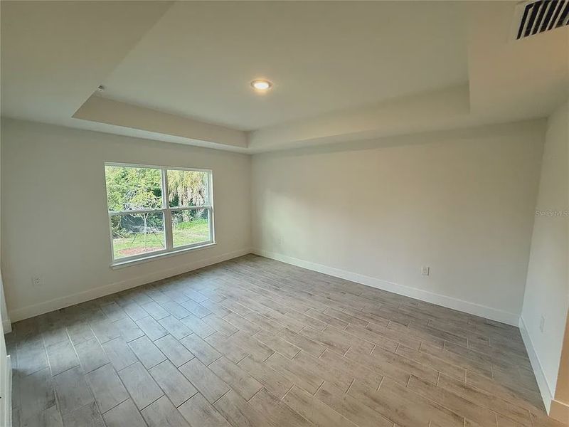 Spacious, unfurnished interior of a new home in Rotonda, Rotonda West (Image 21).
