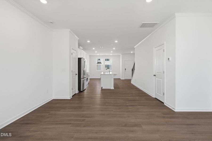 SUN_ElmGrove_Pic_Jackson_QMI_24_Great_3o