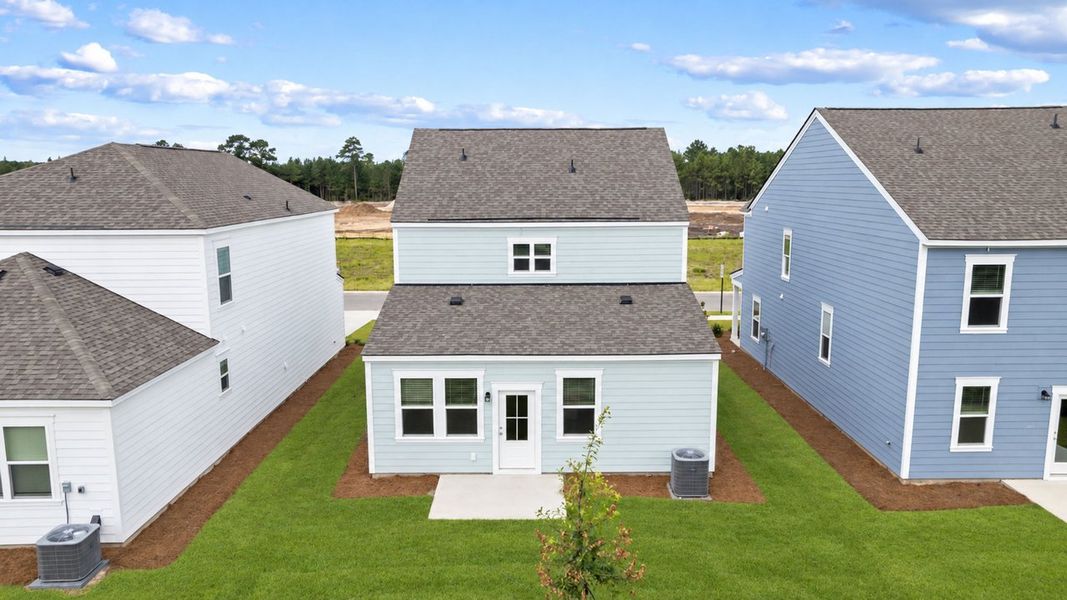 Exterior details and patio area of a home in Sheep Island, Summerville (Image 3).