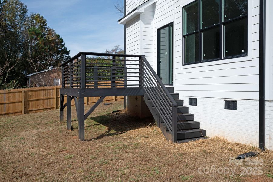 Front exterior of a new home in , Matthews, NC, highlighting curb appeal (Image 25).