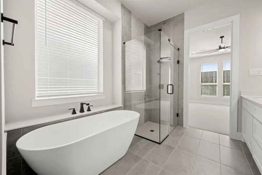 Furnished interior view inside a new home in Birdsong - Harwood, Mansfield (Image 8).