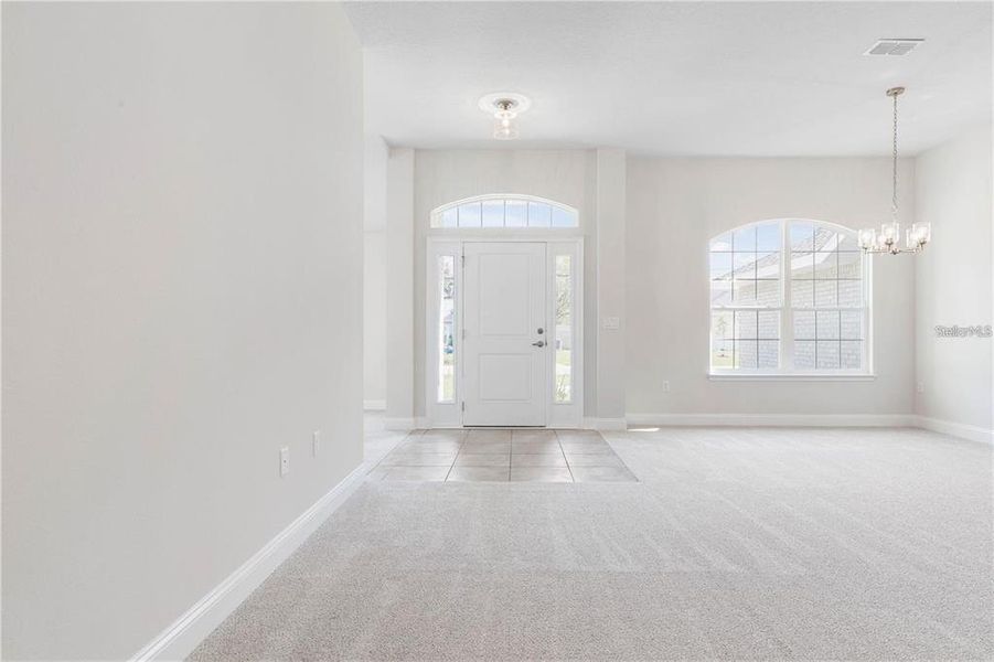 Spacious, unfurnished interior of a new home in , Palm Coast (Image 4).