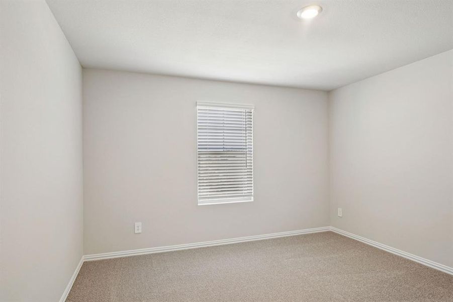 Photo is not of the actual home, but is an inspirational photo of builder’s model home and may depict options, furnishings, and/or decorator features that are not included. Photo is not of the actual home, but is an inspirational photo of builder’s model home and may depict options, furnishings, and/or decorator features that are not included.