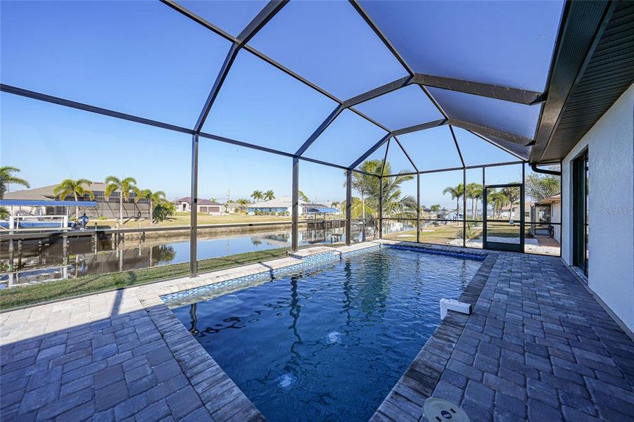 Exterior details and patio area of a home in , Port Charlotte (Image 22).