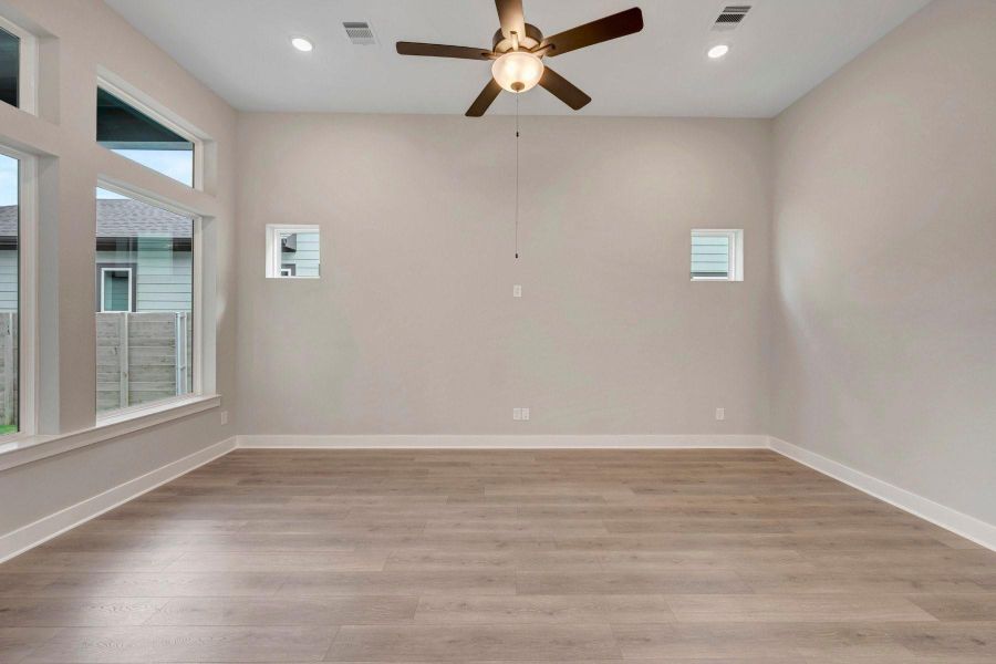 Spacious, unfurnished interior of a new home in Two Step Farm - Landmark Row Collection, Montgomery (Image 14). Spacious, unfurnished interior of a new home in Two Step Farm - Landmark Row Collection, Montgomery (Image 14).