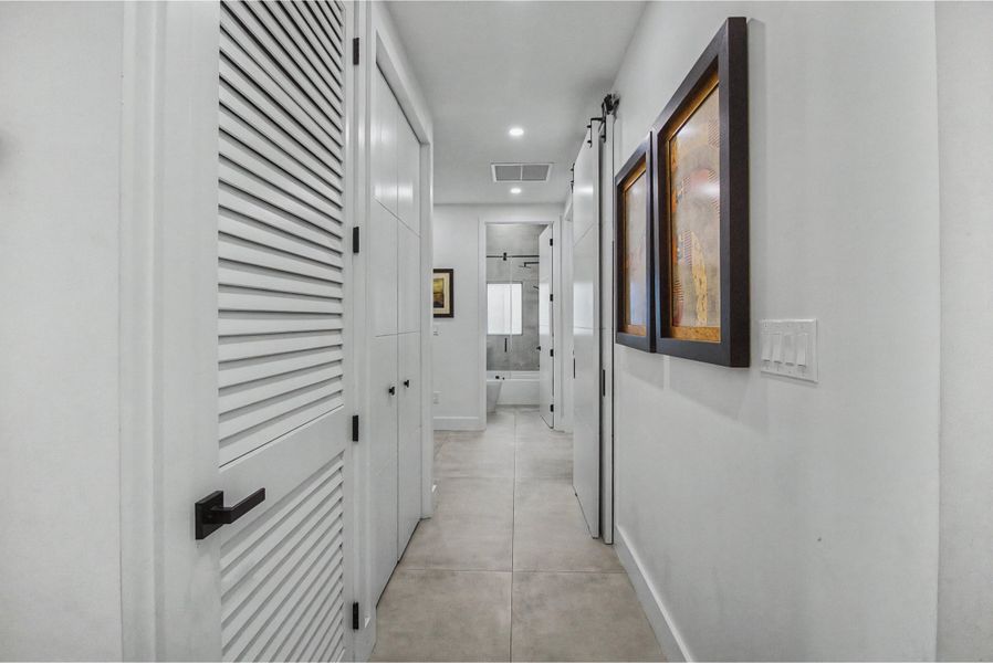 accutour_2634 se 14th st-025