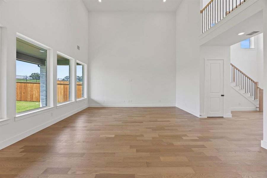 Spacious, unfurnished interior of a new home in Chatham Reserve, Providence Village (Image 25).