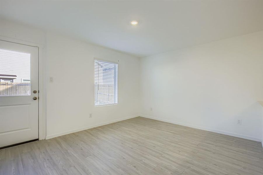 Spacious, unfurnished interior of a new home in Tillage Farms: Wellton Haven, Princeton (Image 13).