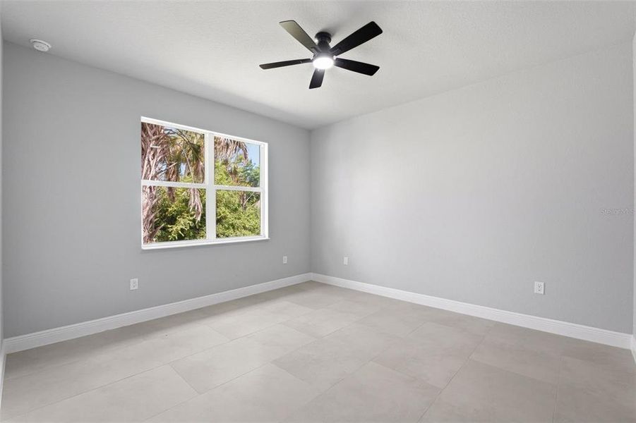Spacious, unfurnished interior of a new home in , North Port (Image 27).
