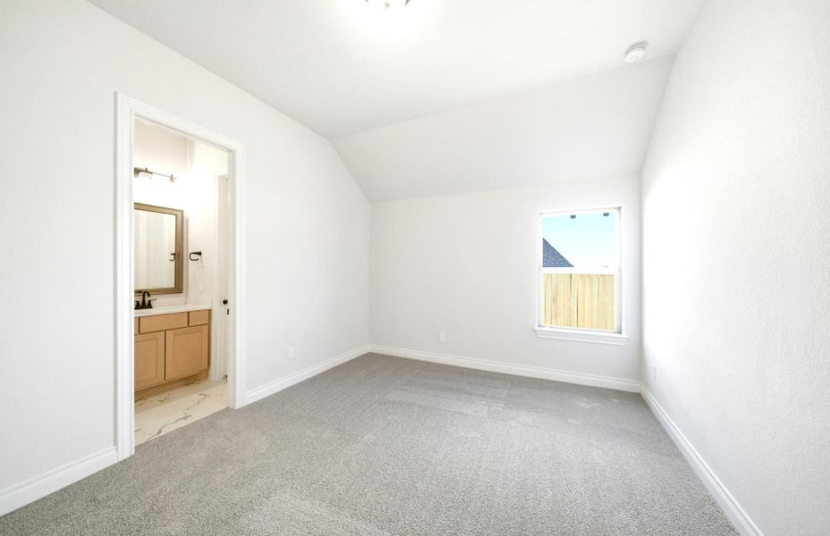 Spacious, unfurnished interior of a new home in Bridgeland 60′, Cypress (Image 30).