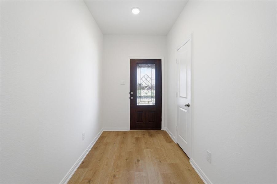 Spacious, unfurnished interior of a new home in Westridge, McKinney (Image 26).