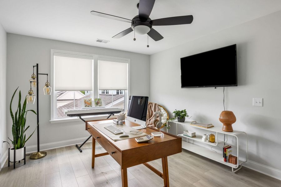Furnished interior view inside a new home in Twin Lakes, Johns Island (Image 29).