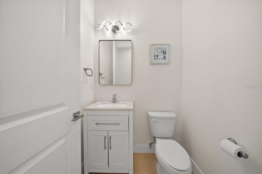 Furnished interior view inside a new home in , Largo (Image 18).