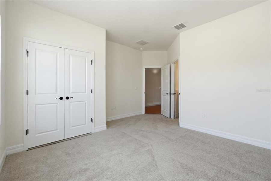 Spacious, unfurnished interior of a new home in , Groveland (Image 18).
