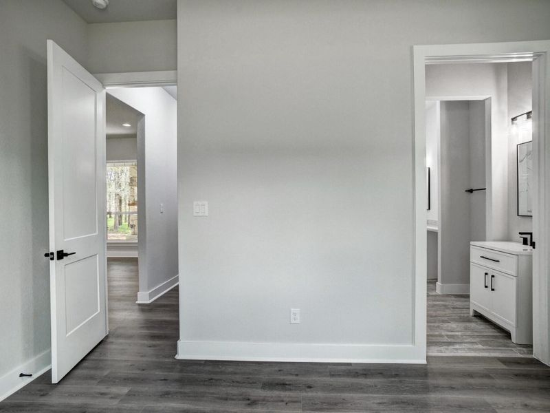 Spacious, unfurnished interior of a new home in , Bastrop (Image 28). Spacious, unfurnished interior of a new home in , Bastrop (Image 28).