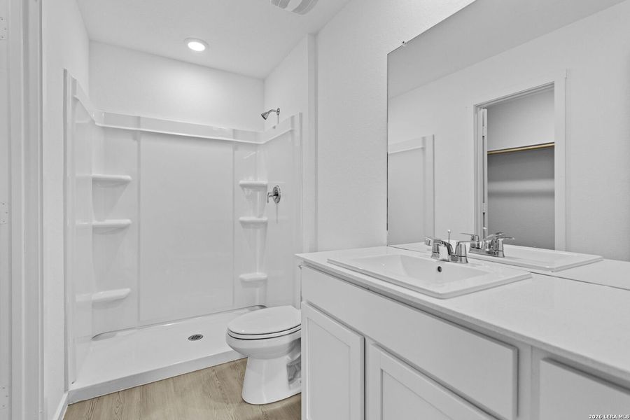Furnished interior view inside a new home in Spring Grove, St. Hedwig (Image 8).