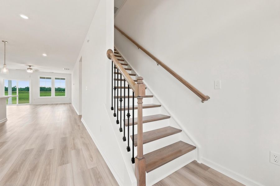 Spacious, unfurnished interior of a new home in Edgefield, Loris (Image 33). Spacious, unfurnished interior of a new home in Edgefield, Loris (Image 33).