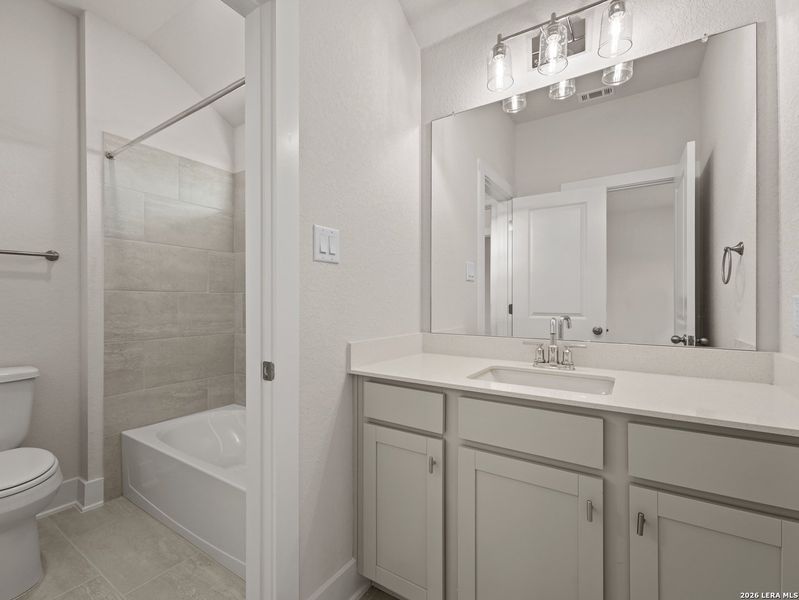 Furnished interior view inside a new home in Veranda, San Antonio (Image 17).