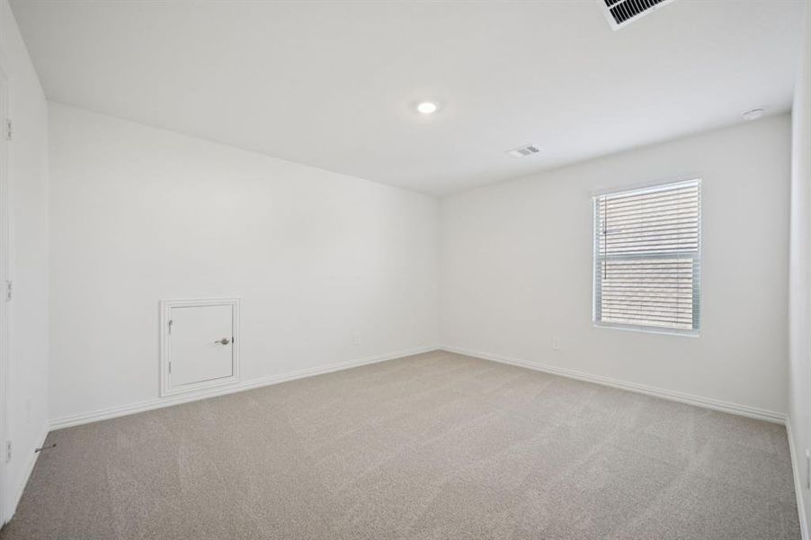 Photo is not of the actual home, but is an inspirational photo of builder’s model home and may depict options, furnishings, and/or decorator features that are not included.