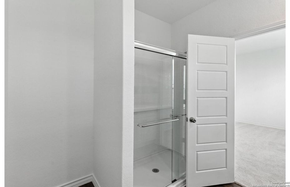 Image 22 of a home in The Overlook at Creekside.