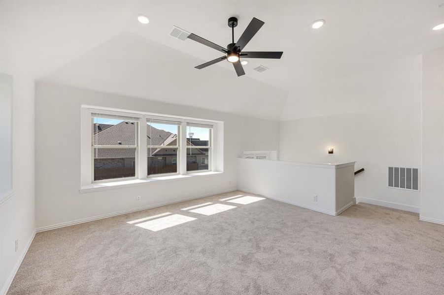 Spacious, unfurnished interior of a new home in Timberbrook 3B-4A, Justin (Image 26).