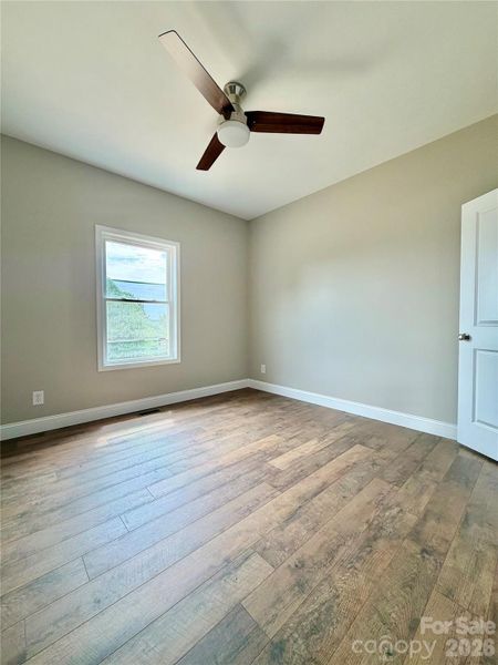 Spacious, unfurnished interior of a new home in , Taylorsville (Image 17).