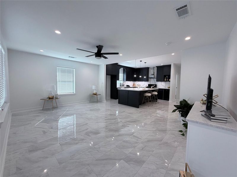 Image 12 of a home in .