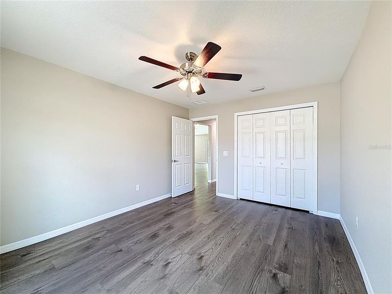 Spacious, unfurnished interior of a new home in , Dunnellon (Image 26).