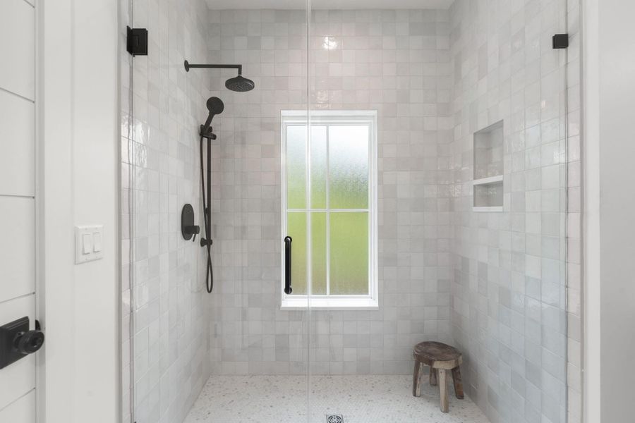Image 88 of a home in .