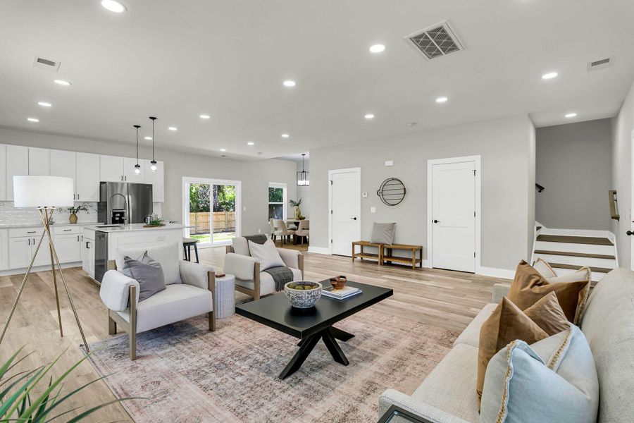 Furnished interior view inside a new home in , Hanahan (Image 13).