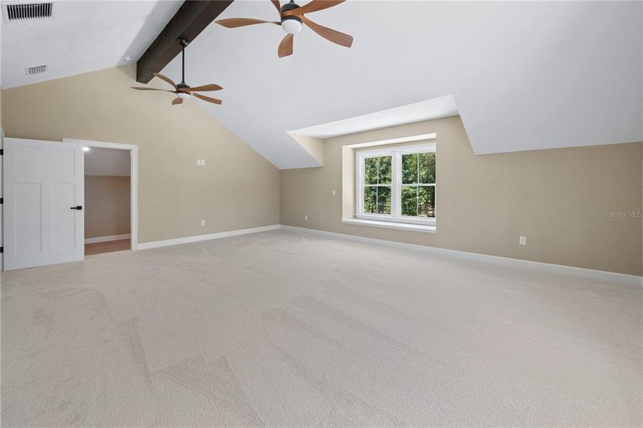 Spacious, unfurnished interior of a new home in , High Springs (Image 20). Spacious, unfurnished interior of a new home in , High Springs (Image 20).
