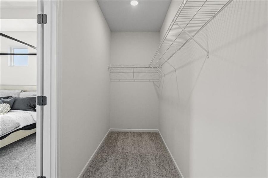 Spacious, unfurnished interior of a new home in Sanders Park, Austell (Image 19).