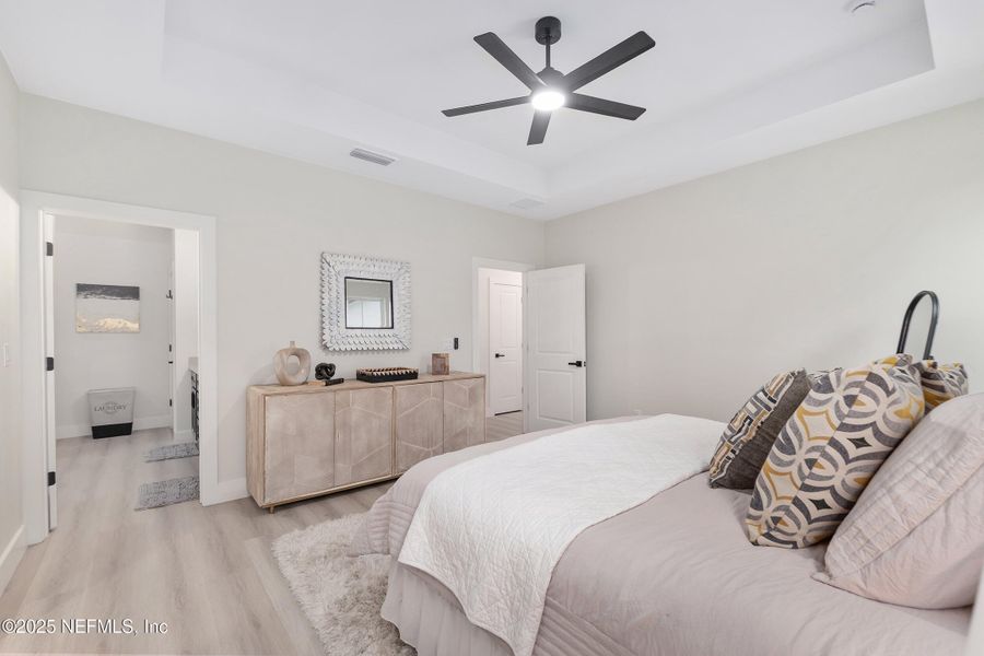 Furnished interior view inside a new home in , Gainesville (Image 52).