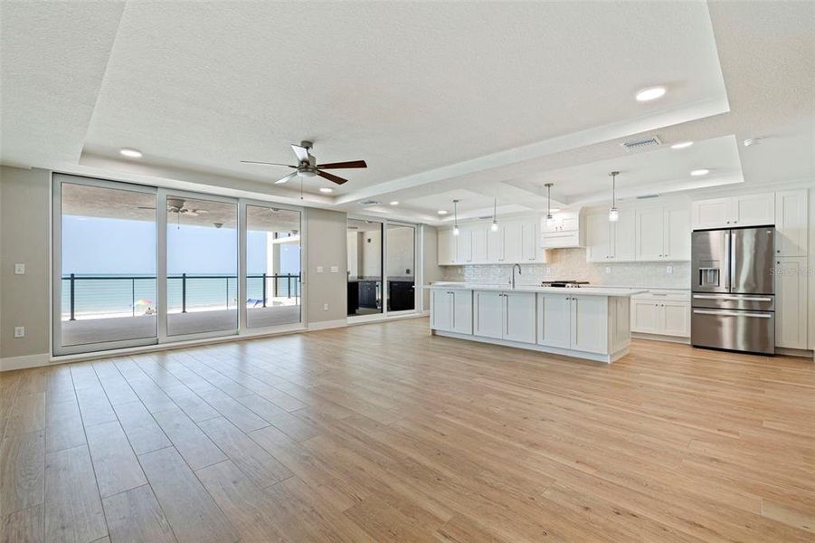 Spacious, unfurnished interior of a new home in , Madeira Beach (Image 49).