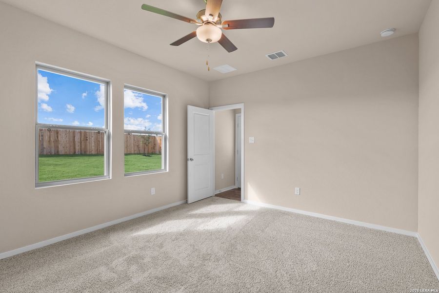 Spacious, unfurnished interior of a new home in Garden Grove, San Antonio (Image 31). Spacious, unfurnished interior of a new home in Garden Grove, San Antonio (Image 31).