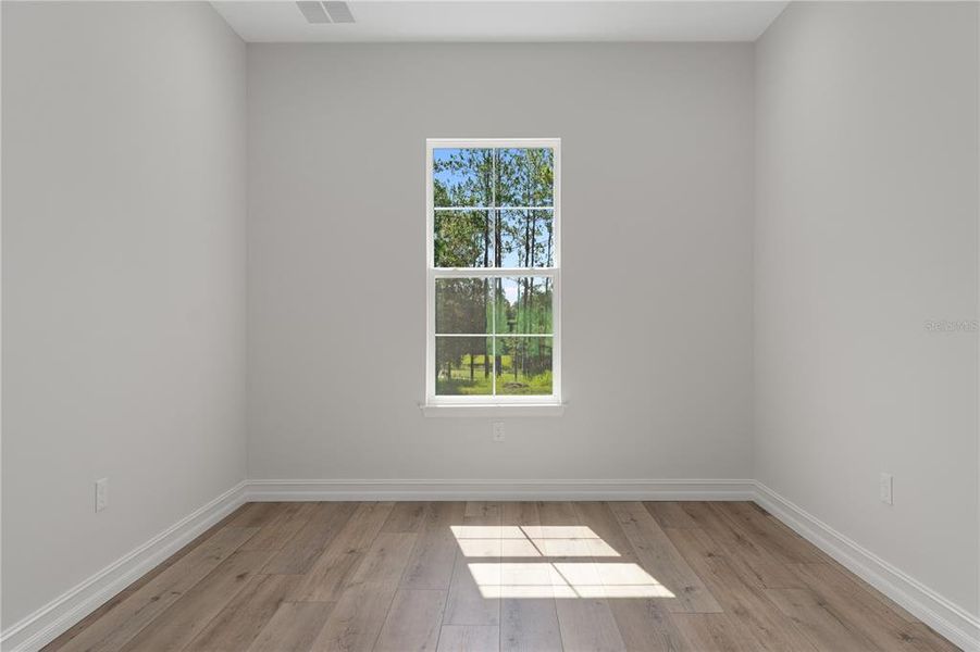 Spacious, unfurnished interior of a new home in Southern Hills Plantation, Brooksville (Image 37). Spacious, unfurnished interior of a new home in Southern Hills Plantation, Brooksville (Image 37).