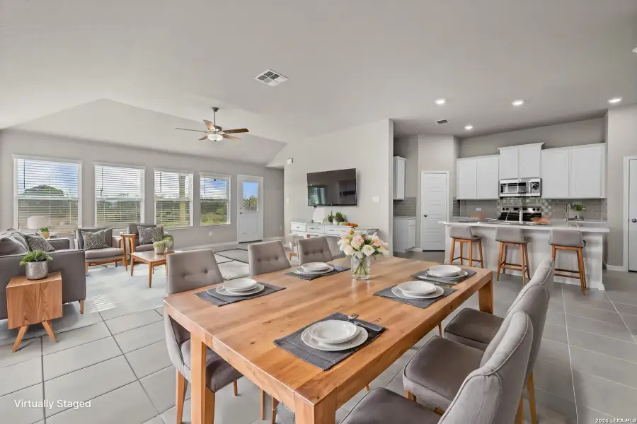 Furnished interior view inside a new home in High Branch, San Marcos (Image 8).