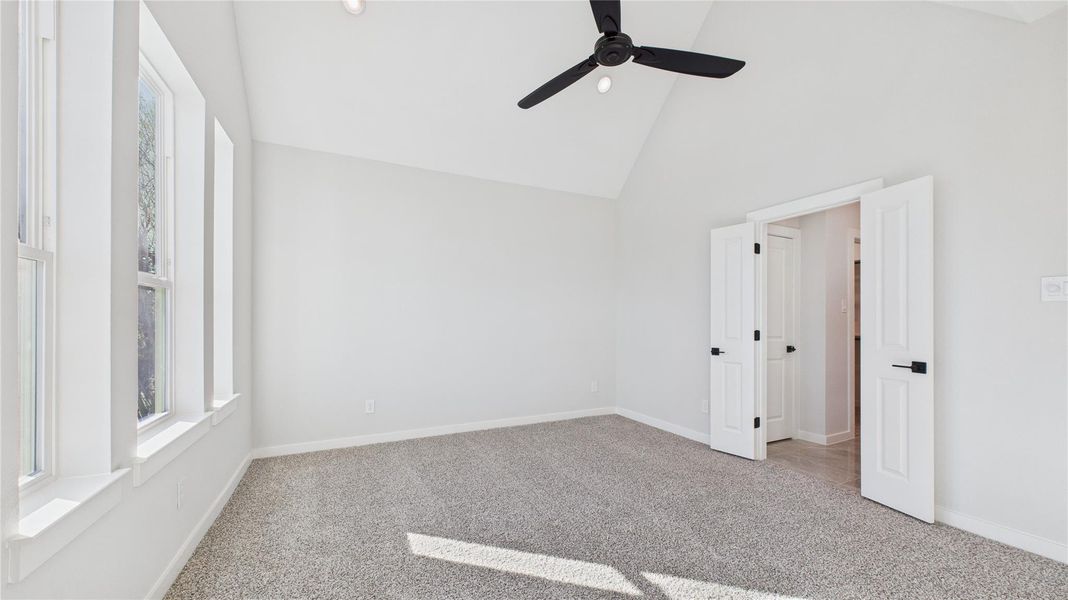 Spacious, unfurnished interior of a new home in , Houston (Image 38).