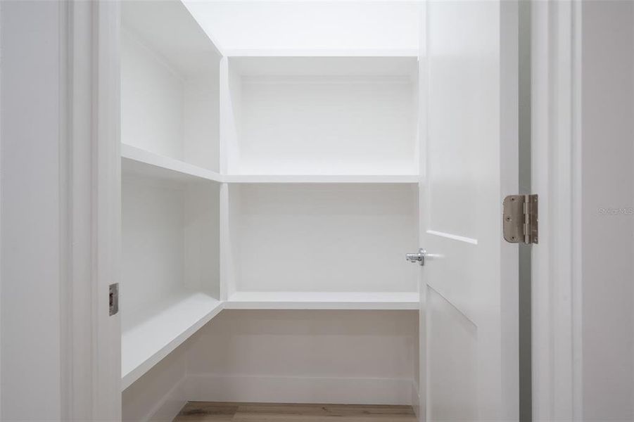 Spacious, unfurnished interior of a new home in , Archer (Image 11).