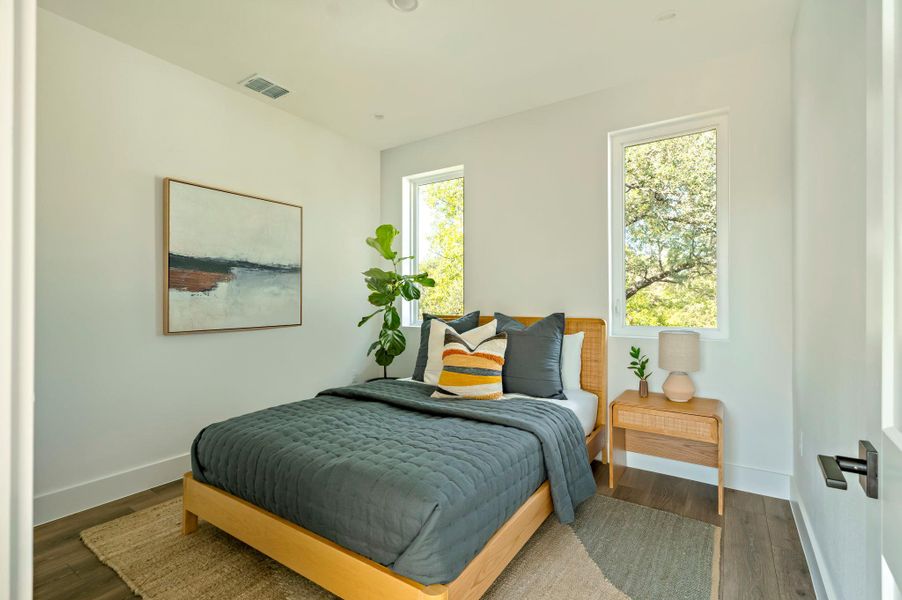 Secondary bedroom Secondary bedroom