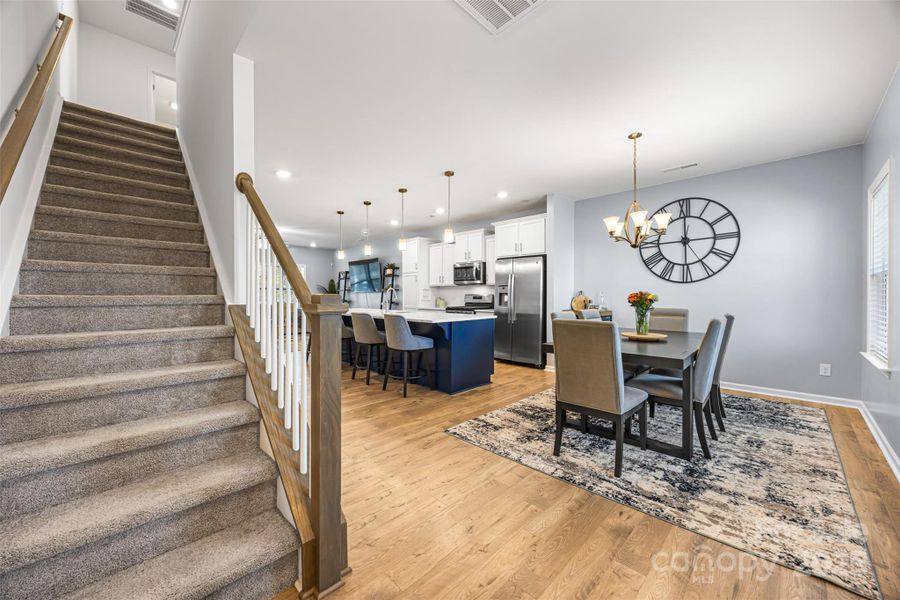 Entryway to upstairs