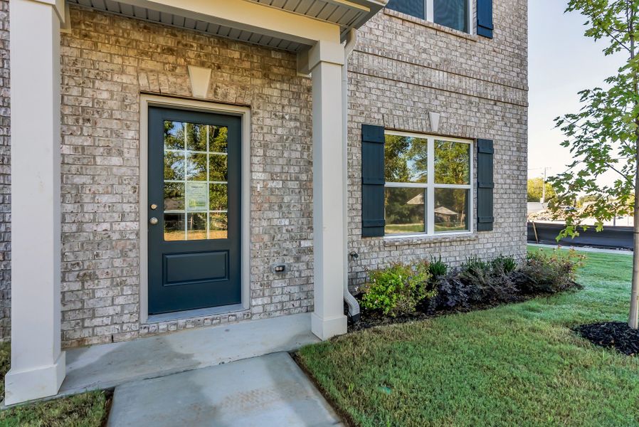 End unit with 4 bedrooms, # 35