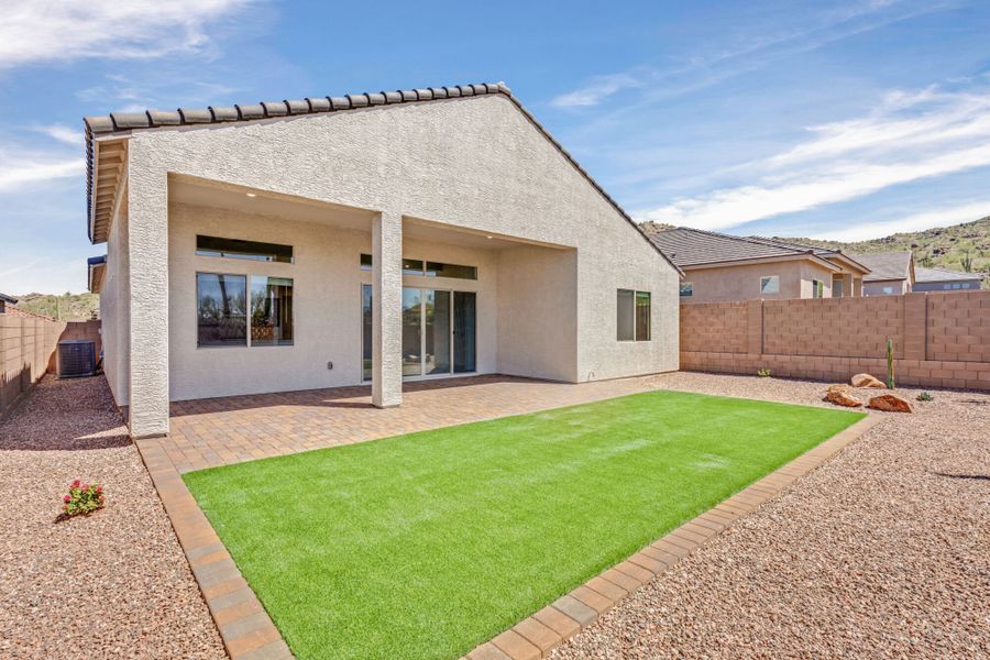 Exterior details and patio area of a home in Saguaro Reserve II, Marana (Image 3).
