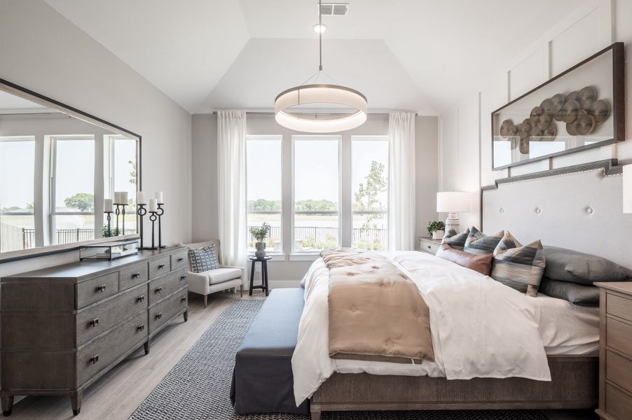 Representative furnished interior of a home built from the Verdin by Tri Pointe Homes in Pecan Ridge, Fulshear (Image 84).