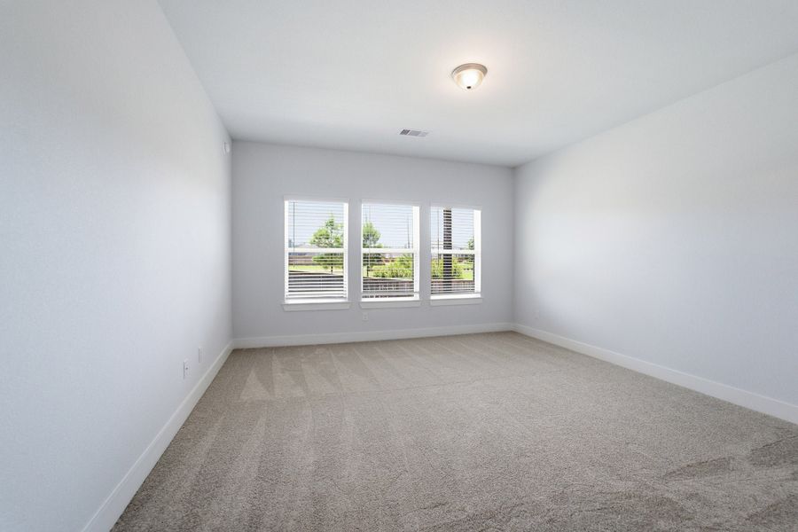 Spacious, unfurnished interior of a new home in Magnolia Springs, Montgomery (Image 26).