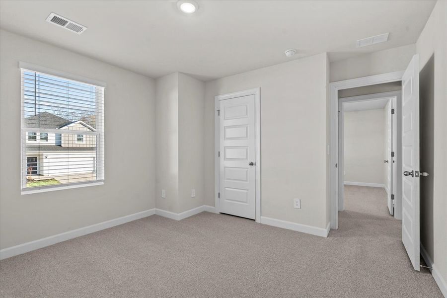 Spacious, unfurnished interior of a new home in Cedar Shoals – Heritage Collection, Piedmont (Image 17).