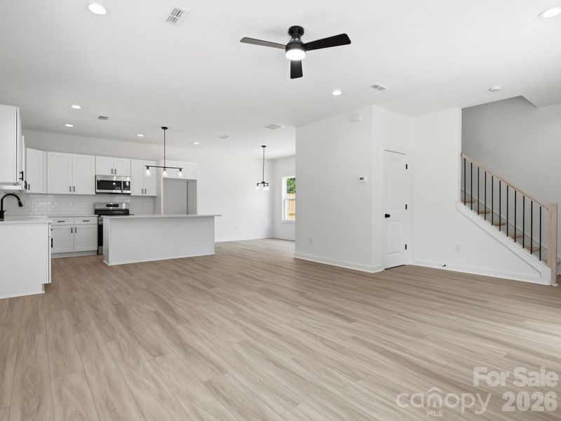 Spacious, unfurnished interior of a new home in , Charlotte (Image 19).