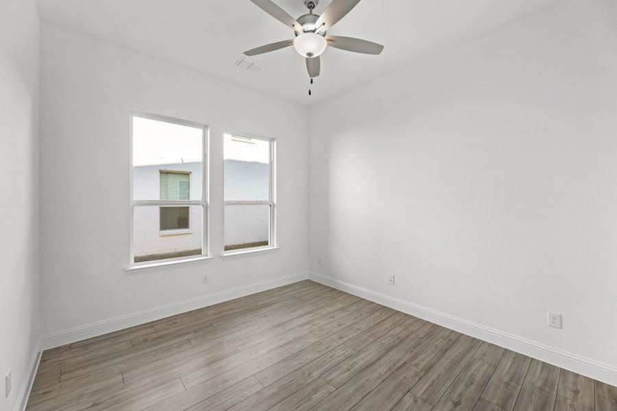 Representative unfurnished interior of a home built from the Hawkins by UnionMain Homes in Lake Breeze, Lavon (Image 24). Representative unfurnished interior of a home built from the Hawkins by UnionMain Homes in Lake Breeze, Lavon (Image 24).