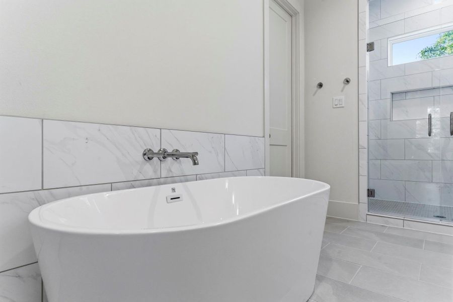 Close-up of interior finishes inside a home in , Houston (Image 20). Close-up of interior finishes inside a home in , Houston (Image 20).