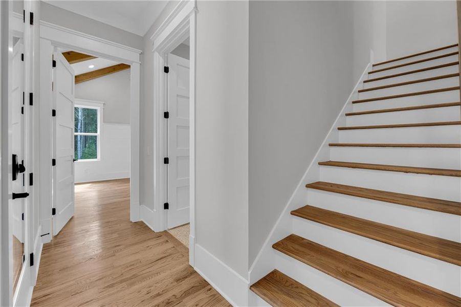 Spacious, unfurnished interior of a new home in , Monroe (Image 79).